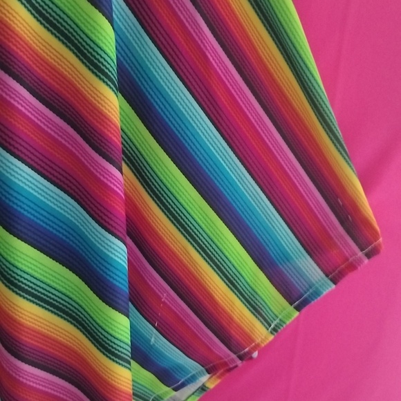 Women's brightly colored kaftan - Picture 7 of 8